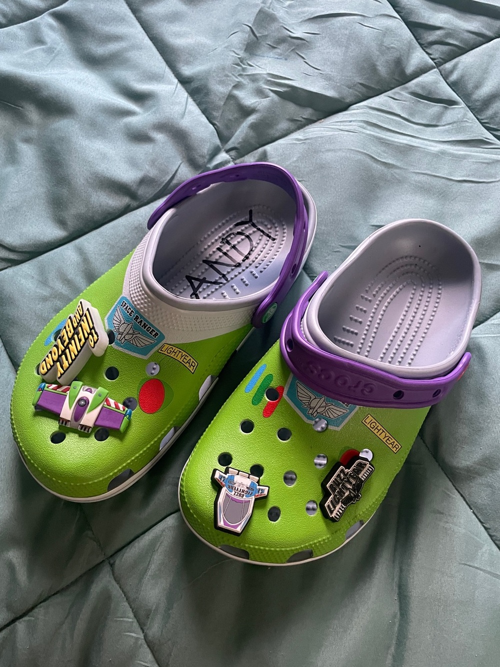 Women’s s7 crocs Buzz Lightyear-Themed Clog Shoes Toy Story